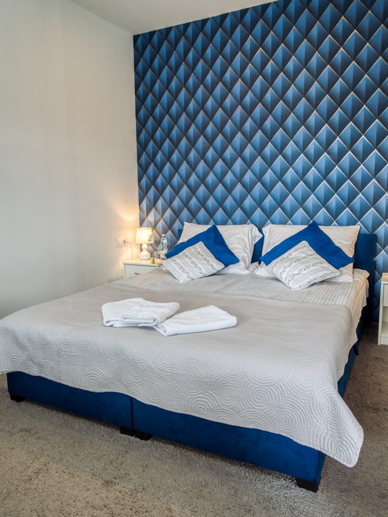 Pokój Dwuosobowy typu Deluxe z balkonem - Zdjęcie 15