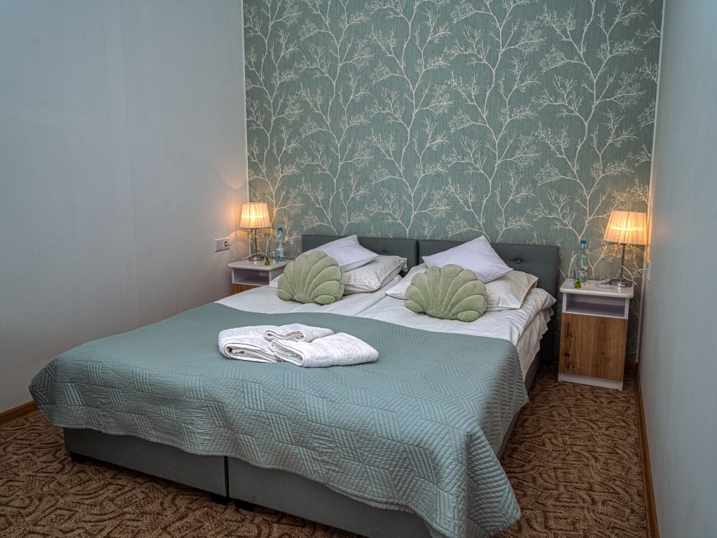 Pokój Dwuosobowy typu Deluxe z balkonem - Zdjęcie 13